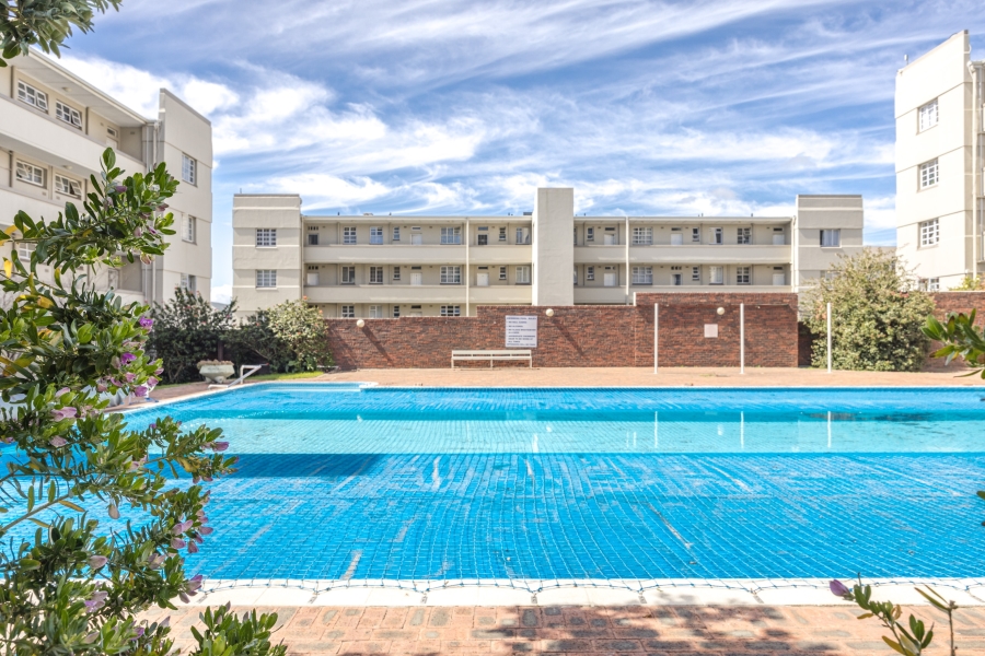 2 Bedroom Property for Sale in Cape Town City Centre Western Cape